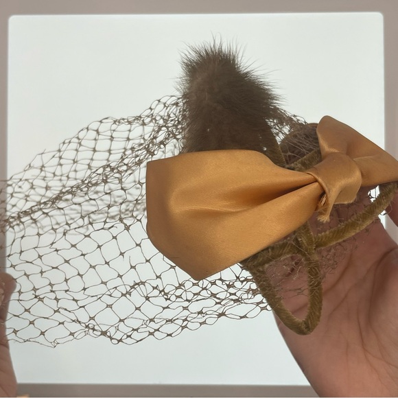 Vintage Auburn Mink Fur Trimmed Netted Fascinator / Headband / Hat - Picture 3 of 6